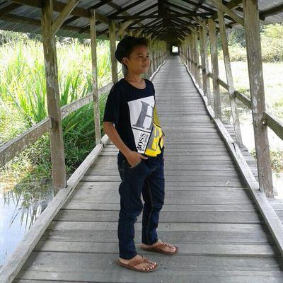 RHowhow's profile picture. 