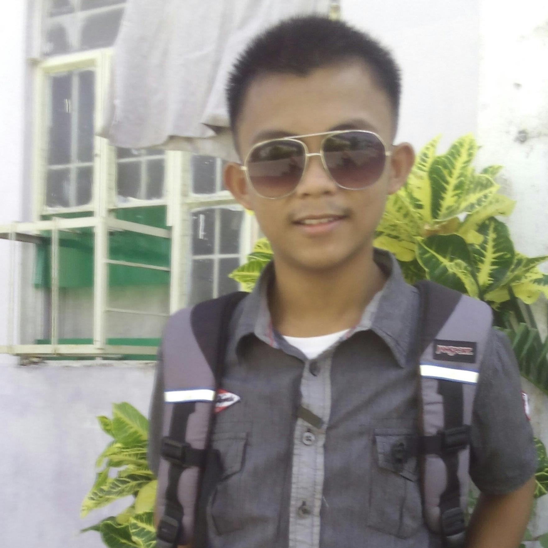 frank_genious's profile picture. Volleyball Player . Choir Member . Model . Vice President BINHI . Class President . Dancer . Actor ABS - CBN