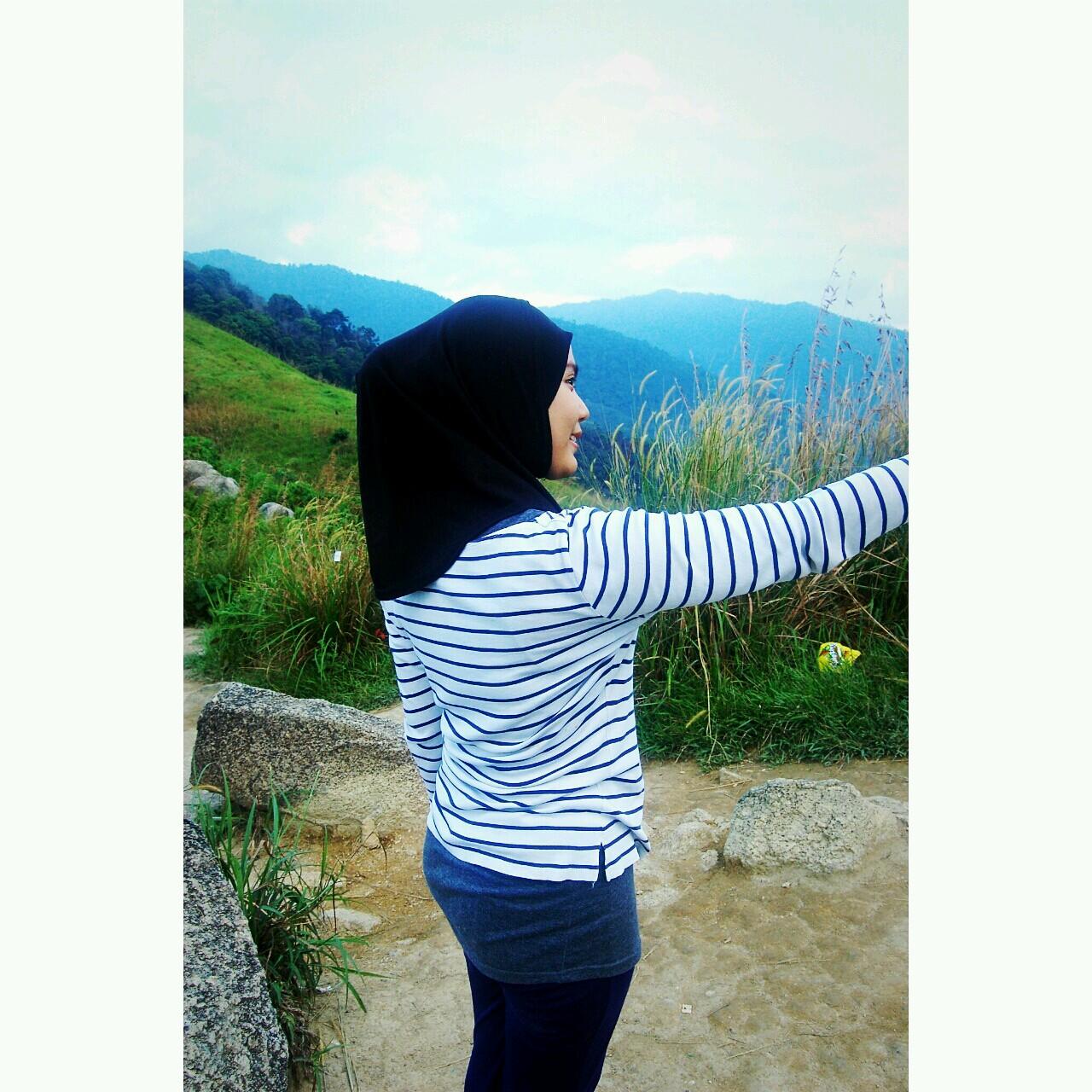 Assalamualaikum semua,apa yang kita inginkan belum pasti milik kita :') * 21 ♥* FOLLOWS YOU