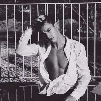 go follow @fanfiction73 and enjoy your follow babes:)