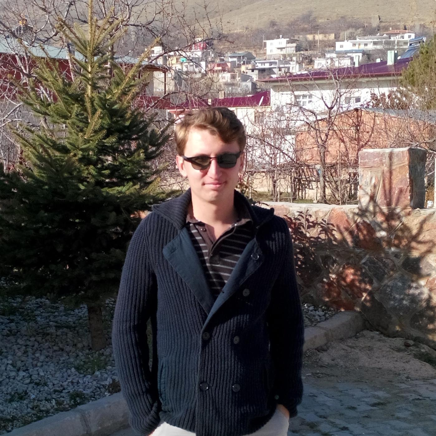 ggatess Profile Picture