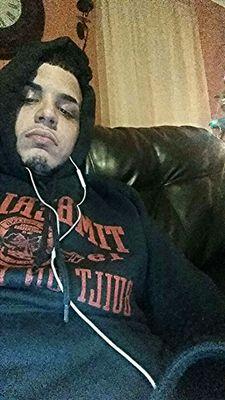 FuckAFriend 20 FollowMaLady @Kgisssyx3 ❤