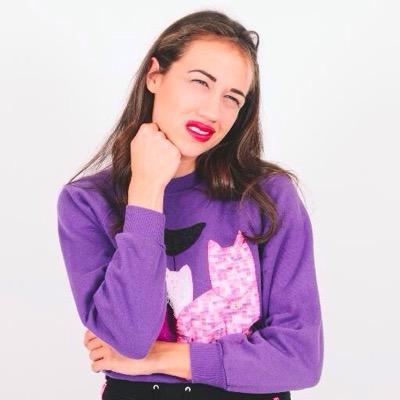 I love Miranda Sings! Dream: She Follows Me! where my baes at? Yeah rite!