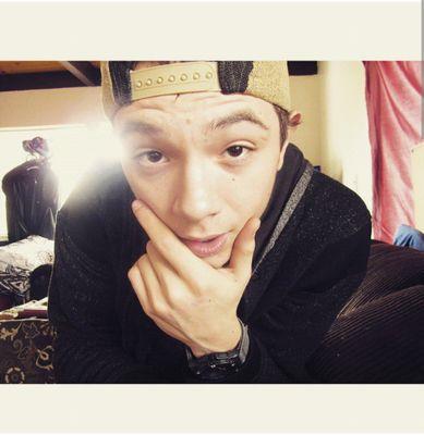 I Smoke Weed and Rap.                          instagram: Eldad_33