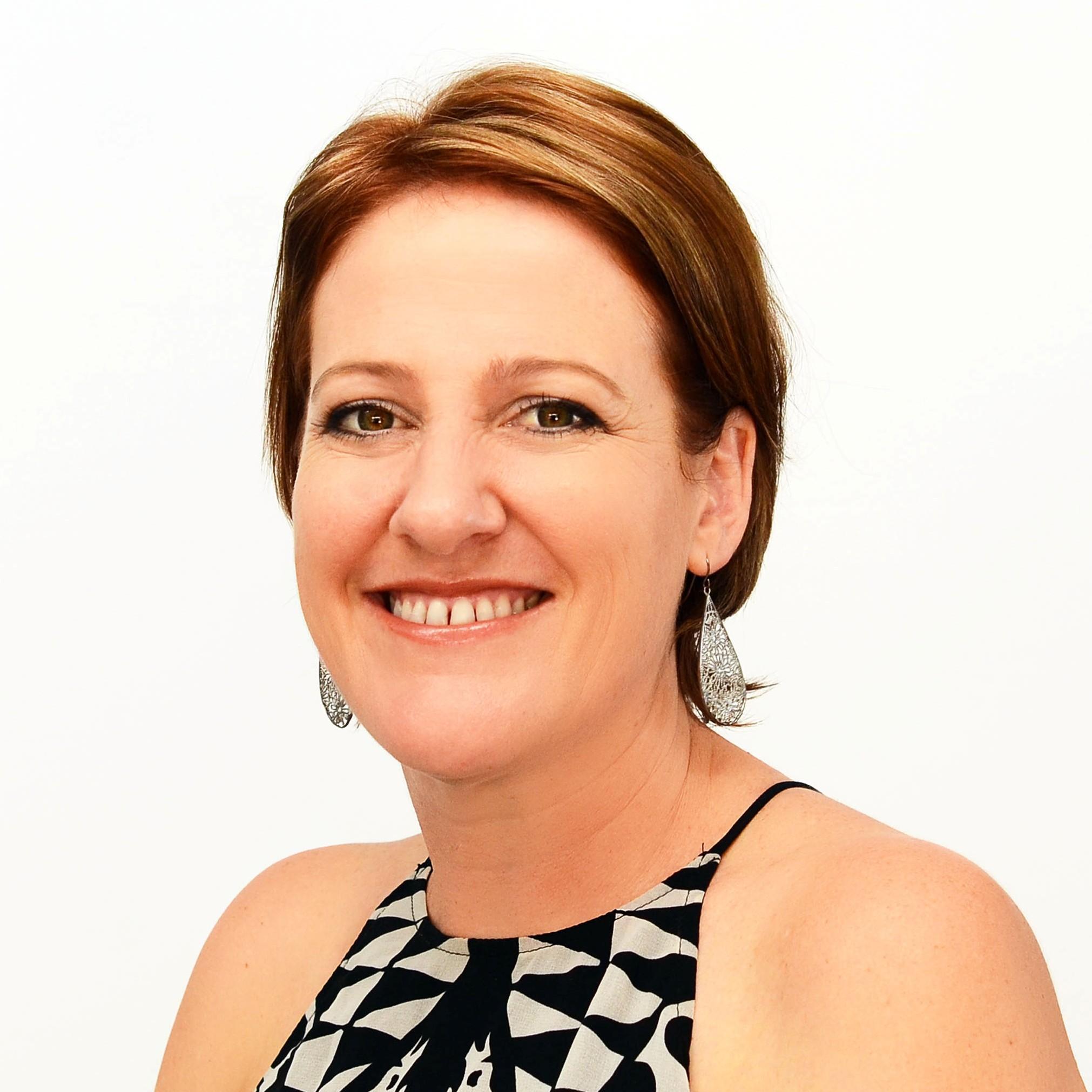 Making life easier for small business owners offering content marketing | streamlining processes | General Business Admin. Busy mum of 2 and great time juggler!