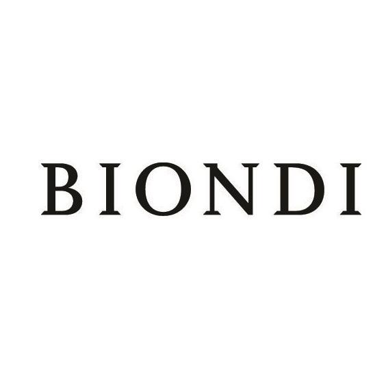 swimwear / beachwear / accessories