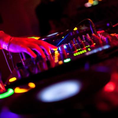 RennaMcDonagh's profile picture. Radio Presenter, producer and general tech type person, joint head honcho at Biscuit Broadcasting Limited