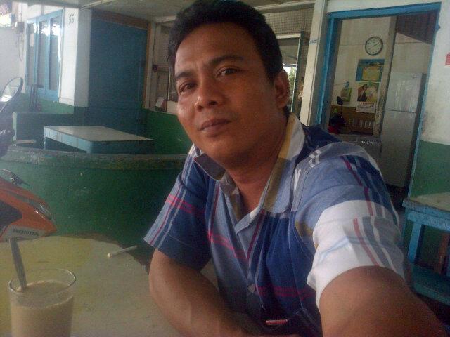 Cuwek,,,,persetan dengan semuanya,,,,,,,,,