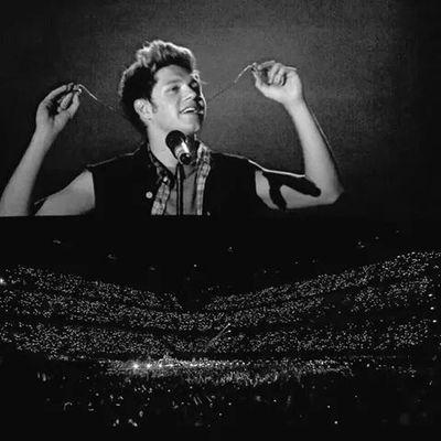 ♥♥ONE DIRECTION ARE MY LIFE and I LOVE THEM MORE THAN MY LIFE! please 1D follow me ❤️❤️
