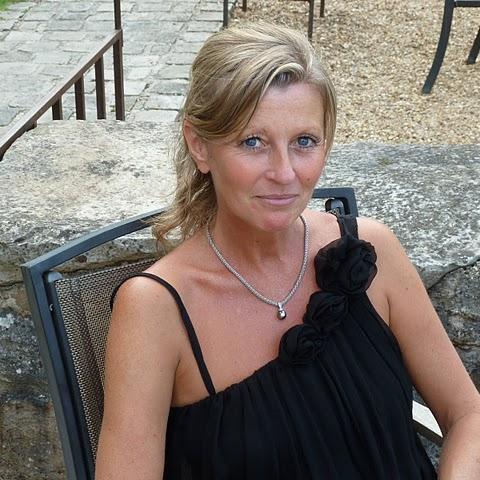 Créatrice de Bijoux Artisanaux