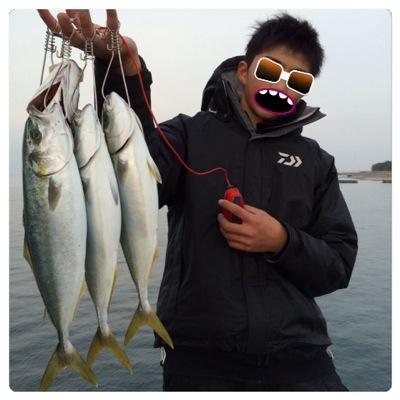 turi0531's profile picture. ★富山県★ 釣り大好き中学生です！（≧∇≦） ダイワ＆アブガルシア＆majorcraftのファン！富山で釣りしてます⭐️