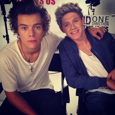 Larry shippers é o poder , e o resto tem que se foder :)