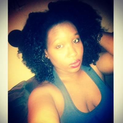 SweetestSin9009's profile picture. @bye_valicia