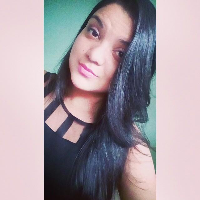Vem comigo que no caminho eu te conto ;)