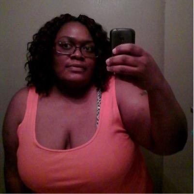 cierraneal's profile picture. 35