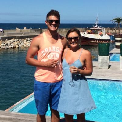 Biz Development Manager @ http://t.co/xKfq4UEOBx. Passionate about all things digital.Love my fiance,my country,Springboks,Stormers,Proteas,United & F1.