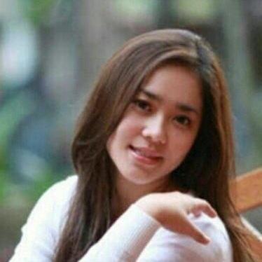 firawinaz's profile picture. 