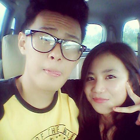 Evhazahra's profile picture. 