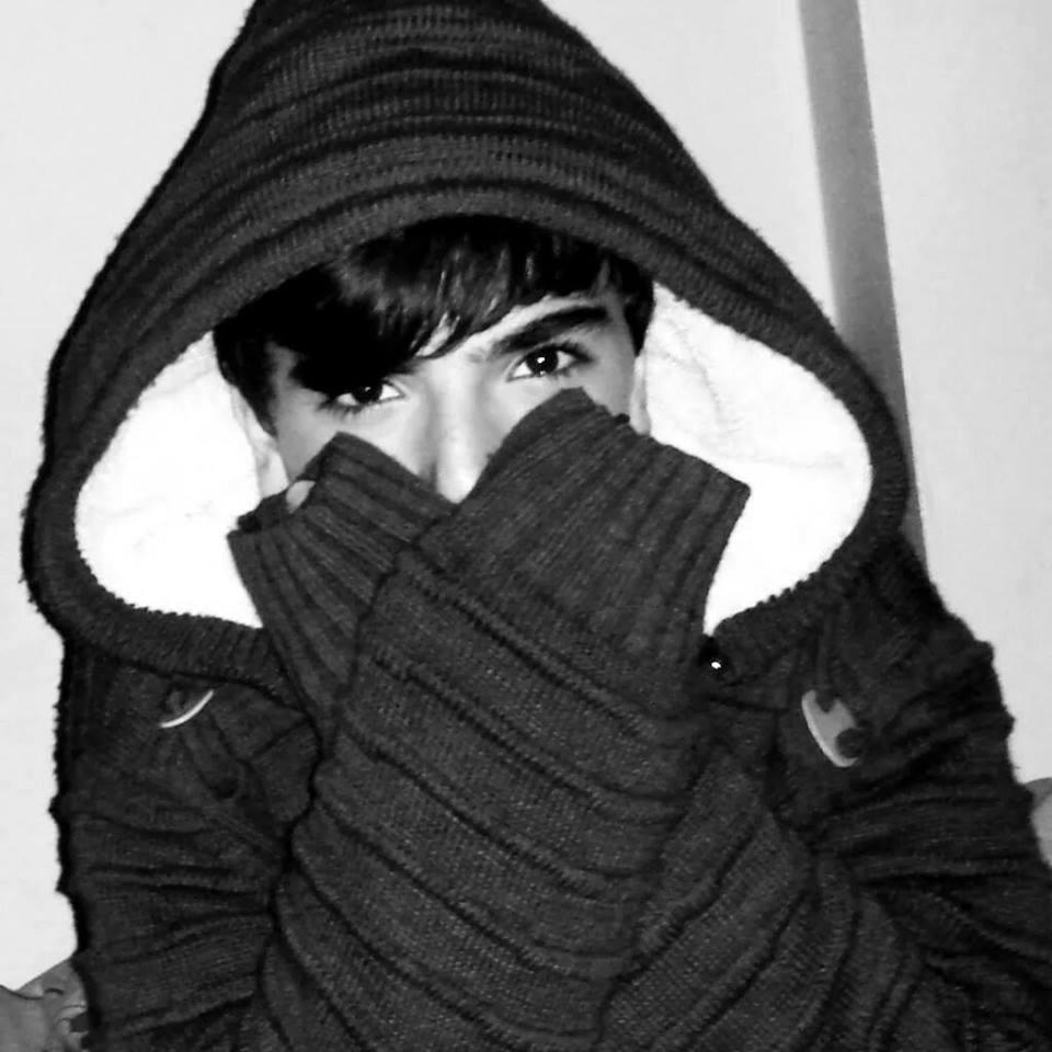 memetali322's profile picture. 