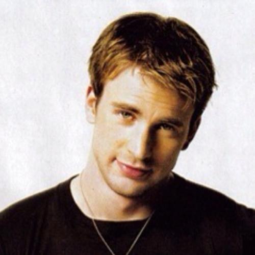 AlbumPlumae's profile picture. In nomine patris et filii et spiritus sancti. 

Sometimes.

Nakir.