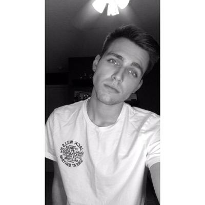 I FUCKING LOVE ERIC JESSE
