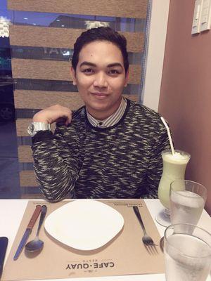 Joen, 19, student nurse , born to bother you. TALKTOMEIWONTBITE