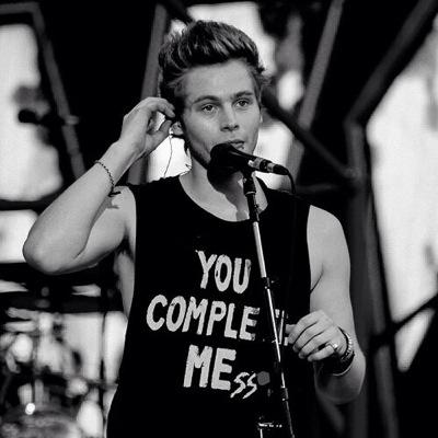 follow @lukesnudess bc she gave you a free follow awh and if you ask she'll dm anything you want to luke hemmings ☺️
