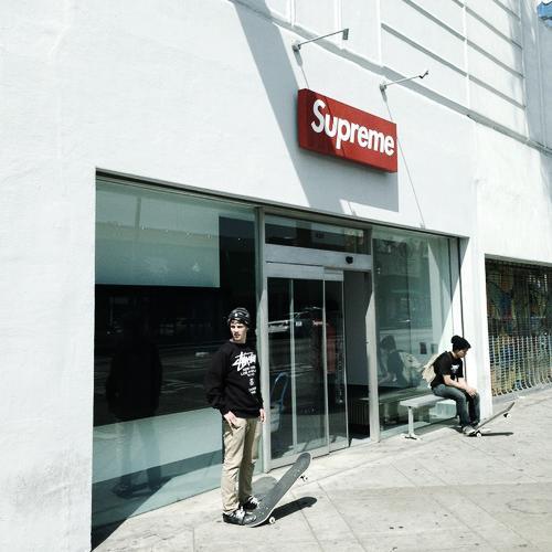 Bringing you the best clothing deals for men, every day.