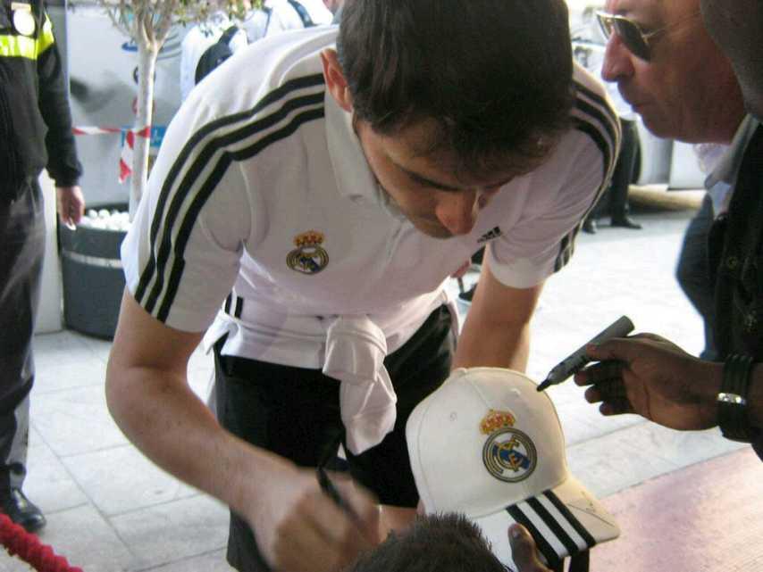 amadoudiallo972's profile picture. 