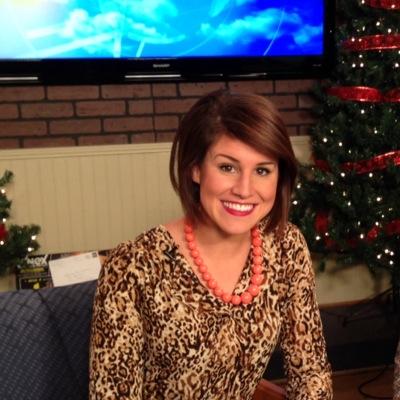 Living the dream -- A Meteorologist who loves good food & wearing sassy dresses! Enjoying the finer & little things in life. --