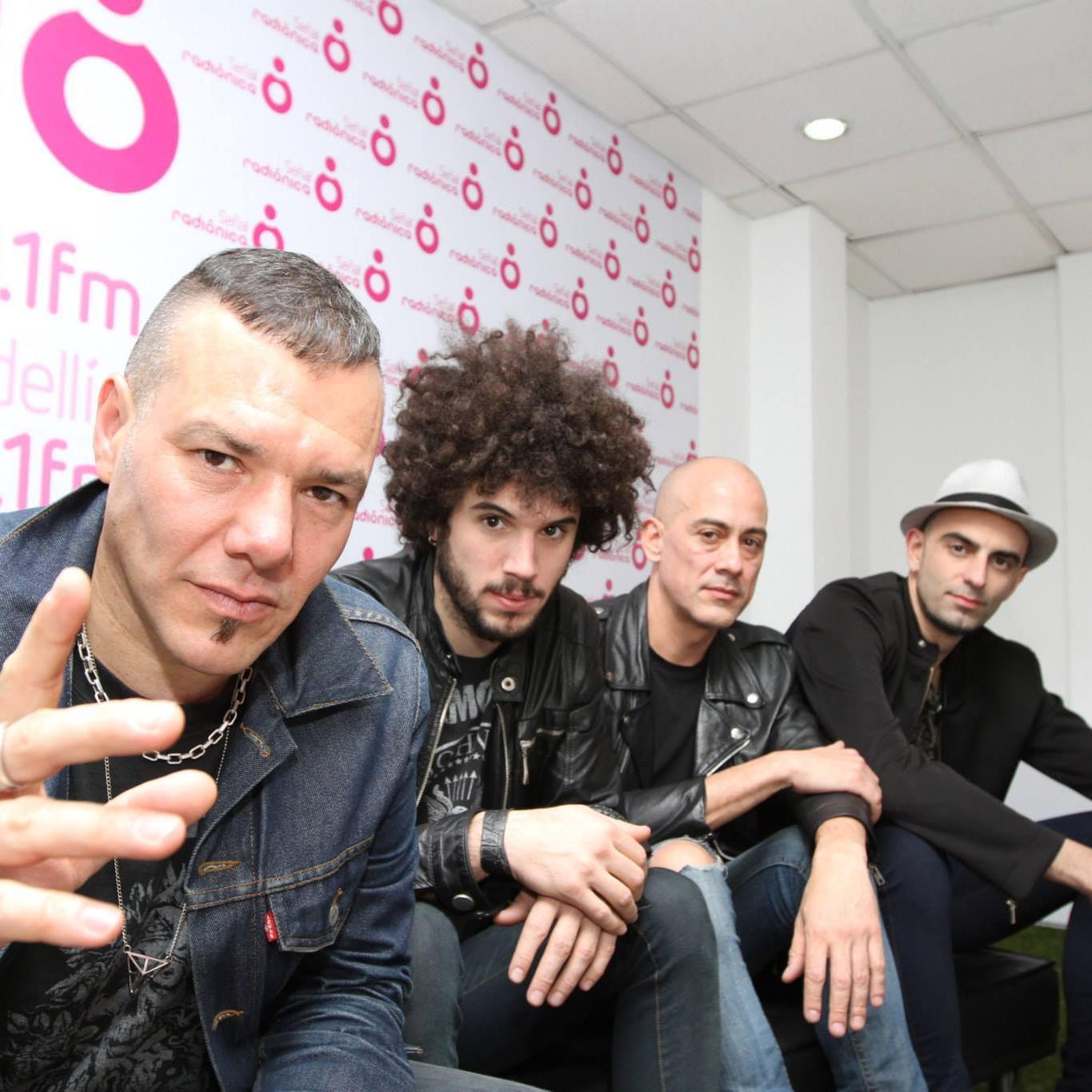 PagCatupequera's profile picture. Pagina para Catupequeros // Tw Oficial de Catupecu: https://t.co/7r32ZmPo8i #SimplementeSos Gabriel Ruiz Dìaz