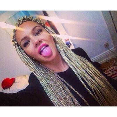I'm a shirizzle , my idol is shirin david the QUEEN ♕