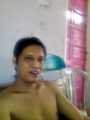 f81a23e3e7f2445's profile picture. 