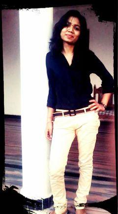 ritikabamney's profile picture. 