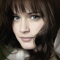 My name is Lindsey McCoy. Chief Medical Officer on the U.S.S. Enterprise. 《ST RP》《Fem!Bones》||Was @LindseyMcCoyMO||