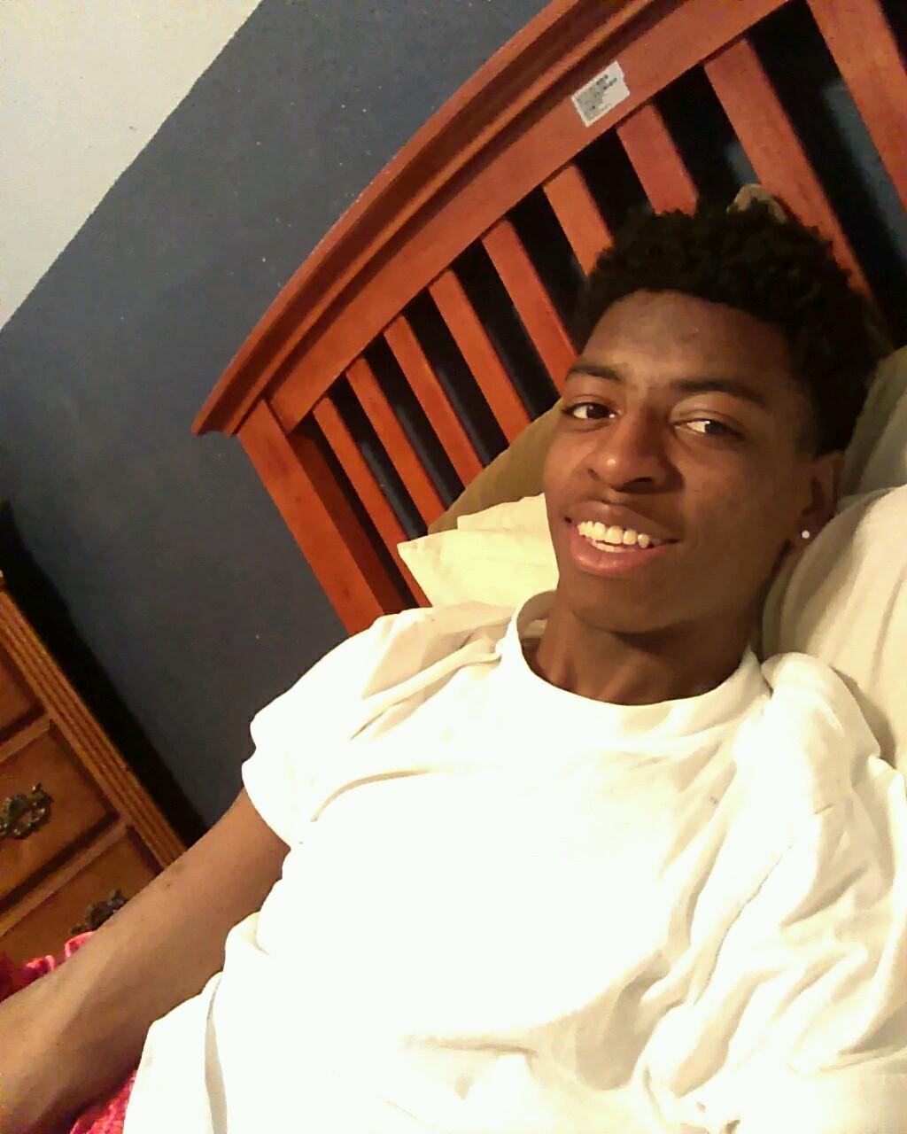 instagram:@tramatonee__