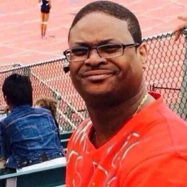 Dante_Says's profile picture. #LMU Marketing Graduate
#TheSquad tho! #M&MGang #TEAMSHADYNATION  

I'm just an ordinary West Oakland dude that made it out the hood with a 4 year degree.