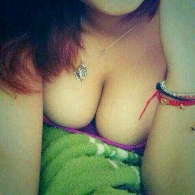 Hot Blooded Female ,Expert Sucker ,Enjoy Getting Licked Bisexual