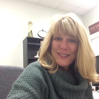 bethmnorman's profile picture. 