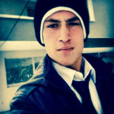 Kime değer verdiysem gitti.Demek ki değer verilmeyecek.