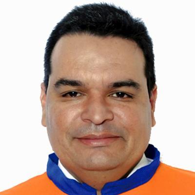 De poeta y loco todos tenemos un poco, yo tengo un poco de ambos; por eso yo sueño a Centroamérica unida.