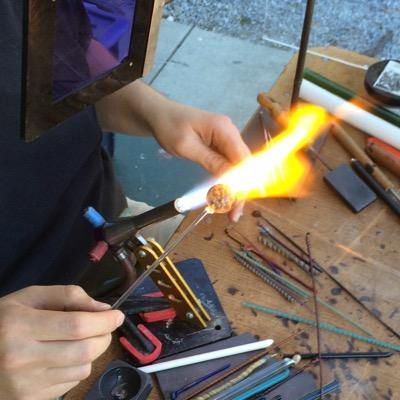 glasblaser's profile picture. I like to play with fire.