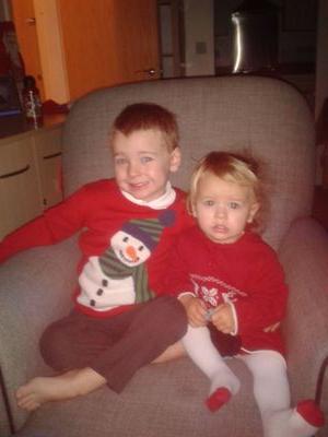 mrs_stevens9's profile picture. Mom to Zachary and Violet, wife to Andrew. Loving life right now! Sampler, tester and reviewer.