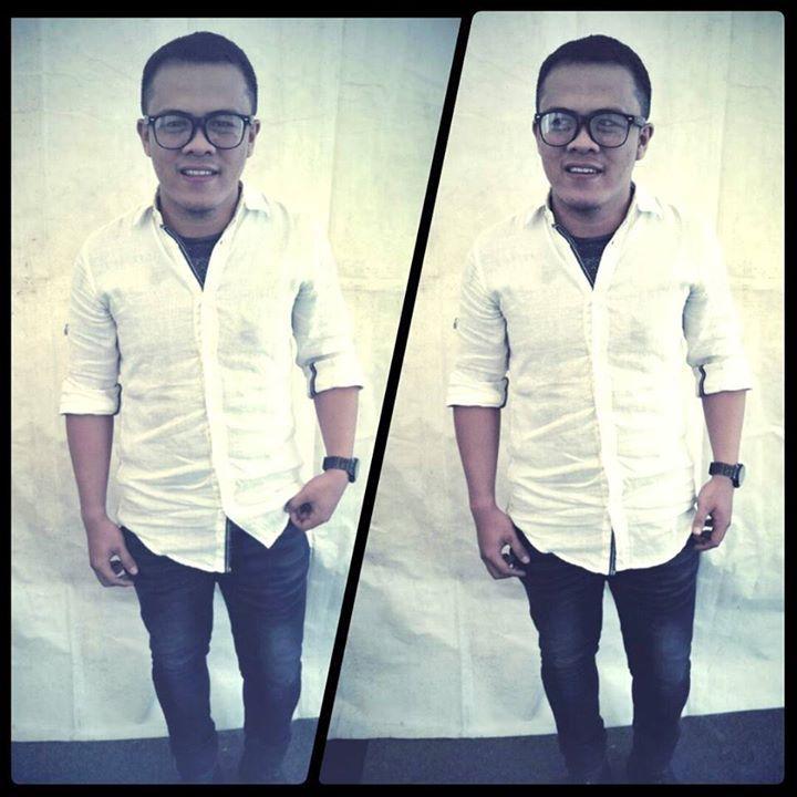 R_nugrahha's profile picture. I am the bassist