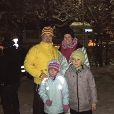 PerrotKaeptnOli's profile picture. Reeder, Kapitän, Winzer, Familienvater und no chli Schlagersänger...:-)