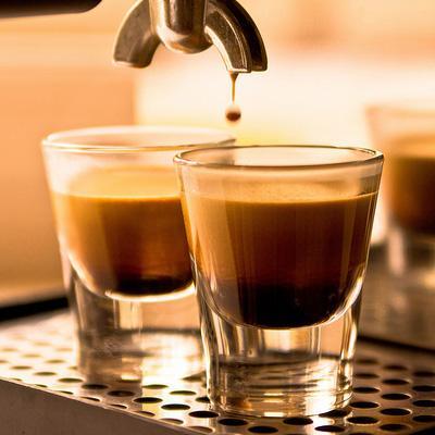 A website for coffee lovers. Independent espresso machine, coffee and accessory reviews.