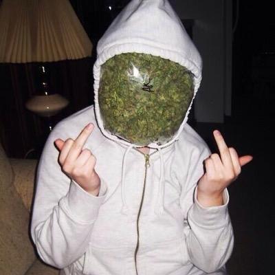 VlRZIL's profile picture. http://t.co/WedAG7jPsp