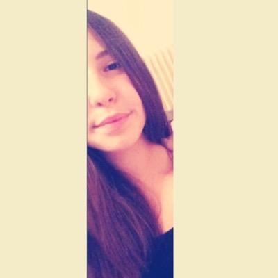 Chiarax2's profile picture. 