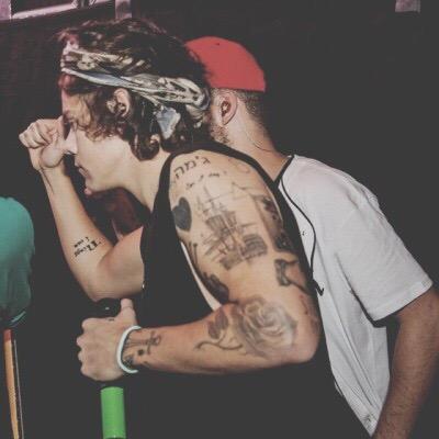 HARRY LIAM LOUIS AND NIALL XX