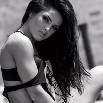 Hot sports picks from hot sports chicks